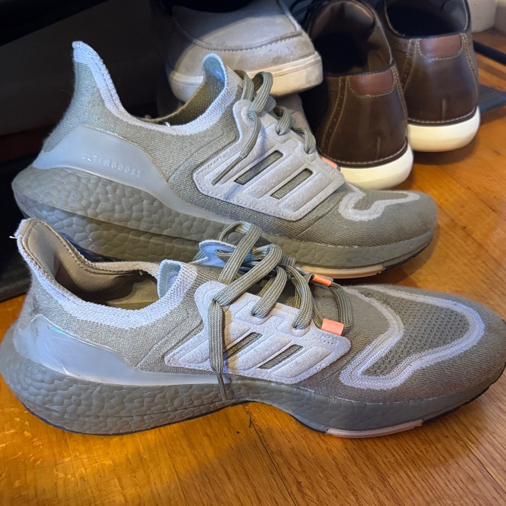 Adidas Ultraboost 21 Men’s shoes